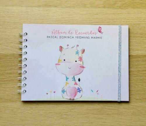 album de bebe personalizado recuerdos y fotos niña jirafa