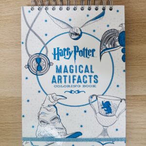 Libro para colorear de Harry Potter Magical Artifacts