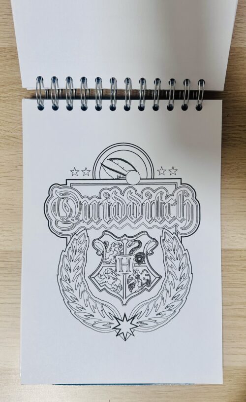 Libro para colorear de Harry Potter Magical Artifacts